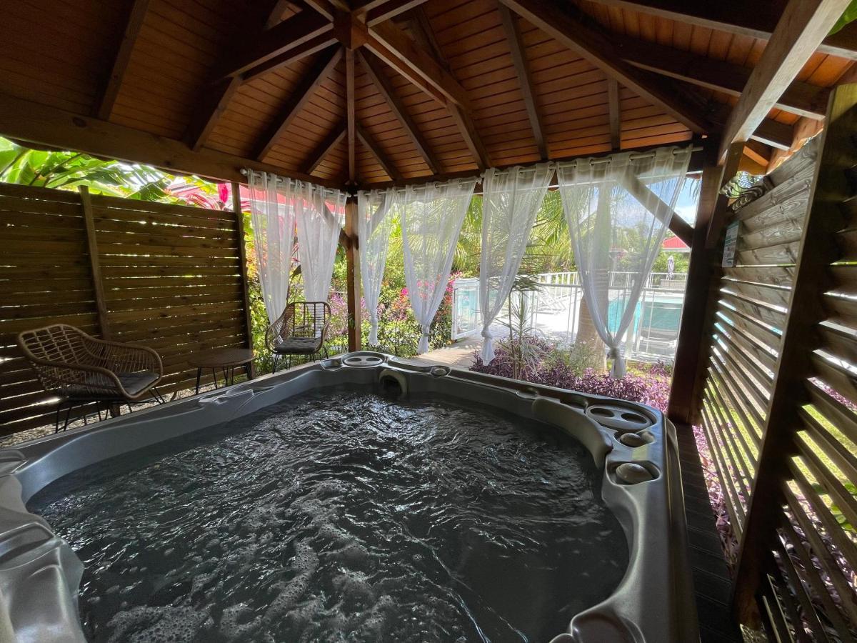 Hotel & Villa Le Cocotel Saint-Francois  Exterior foto
