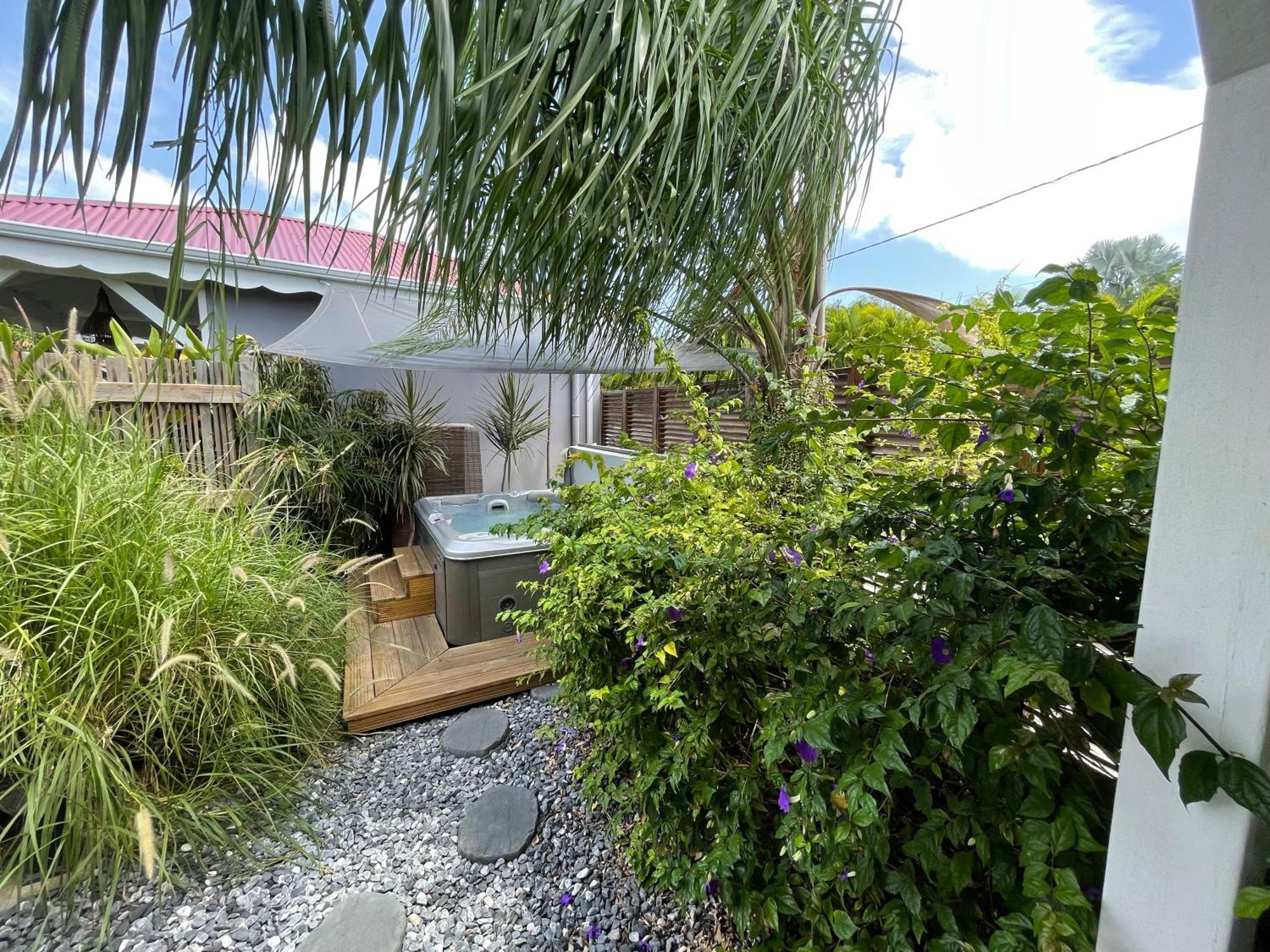 Hotel & Villa Le Cocotel Saint-Francois  Habitación foto