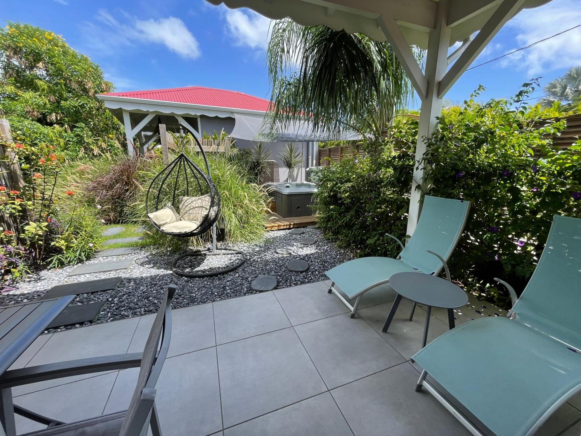 Hotel & Villa Le Cocotel Saint-Francois  Habitación foto